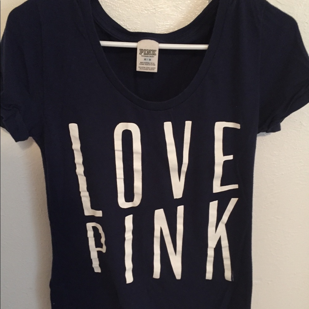 🦋 Pink Victoria’s Secret “Love Pink” T-Shirt
